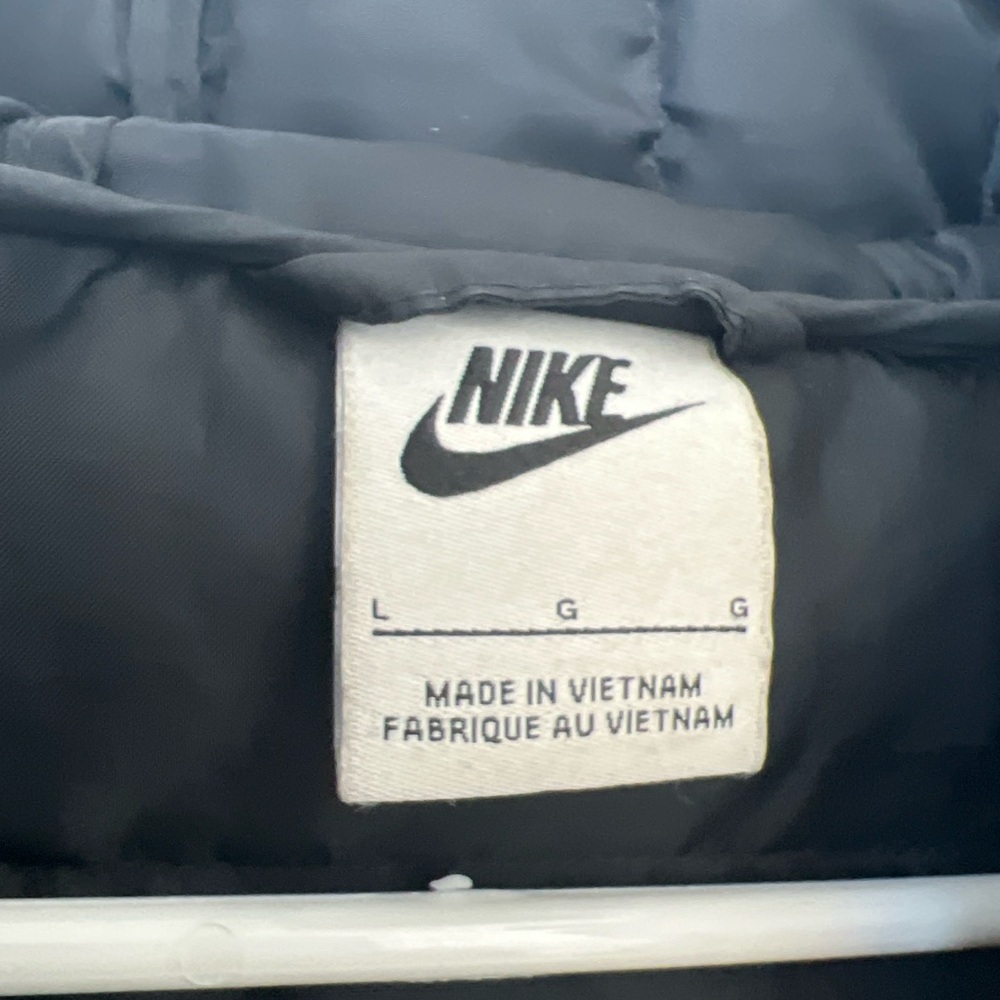 Nike Kids Charcoal Puffer Jacket - Picture 2 of 3